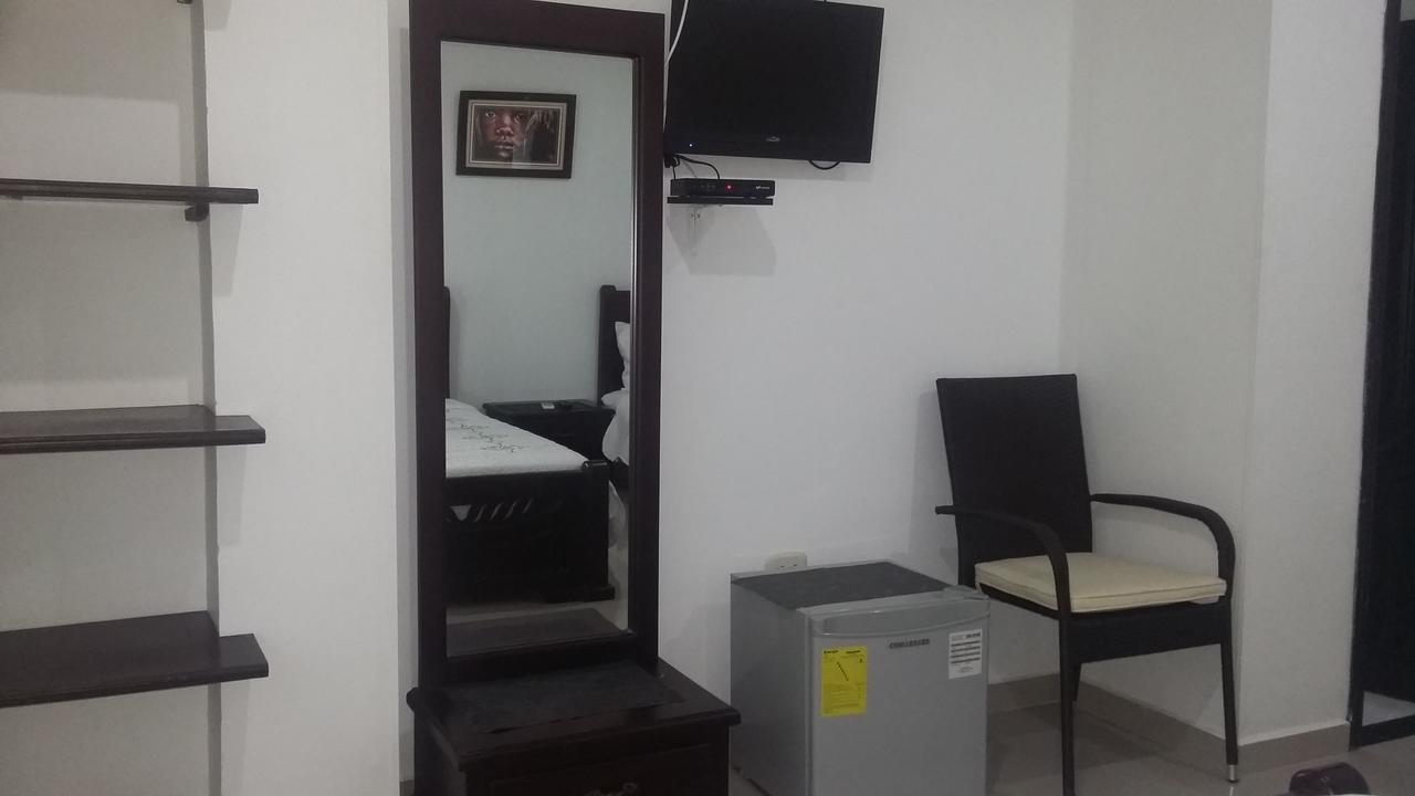 Hotel La Vieja Sara 巴耶杜帕尔 外观 照片